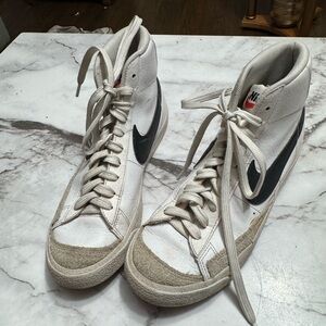 Nike Blazers Girls White and Black High-Top Sneakers